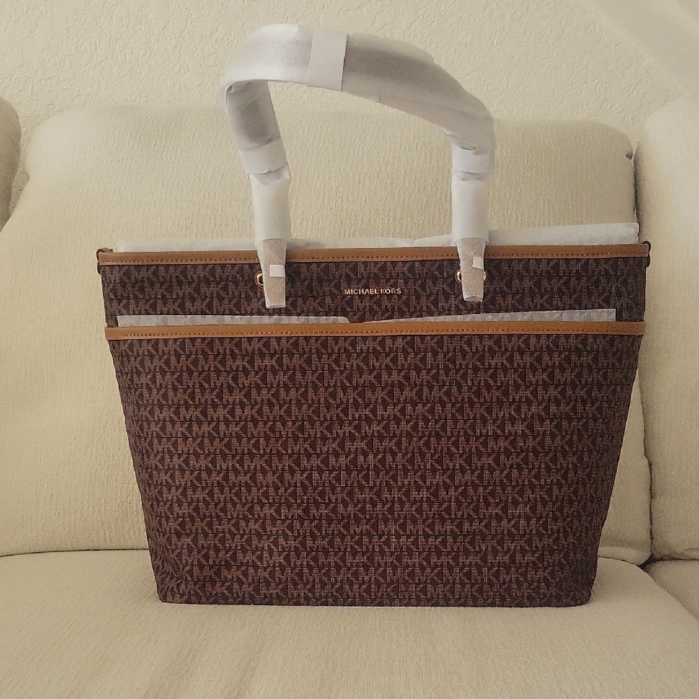 Michael Kors Winston Large Singature Logo Print Woven Packet Tote Bag